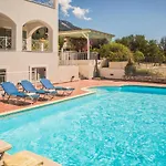 Villa Rhakotis *